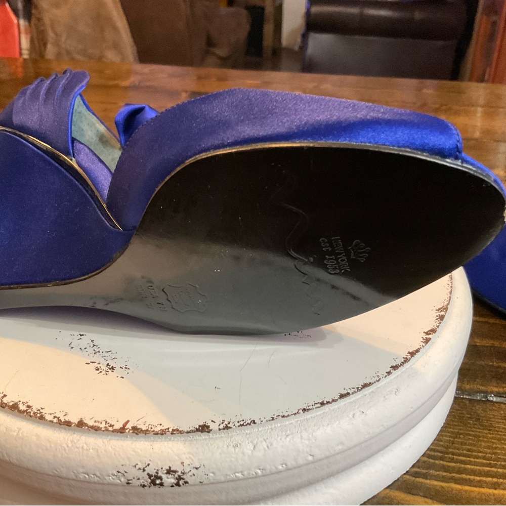 NINA Heels Pumps Womens Sz 7 Sapphire Blue Cobalt Satin Leather Sole D'orsay - Picture 9 of 10